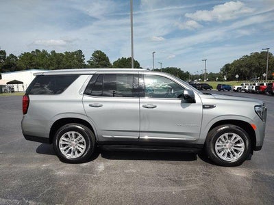 2024 GMC Yukon SLT