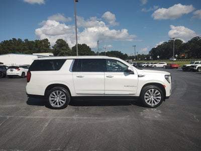 2023 GMC Yukon XL Denali