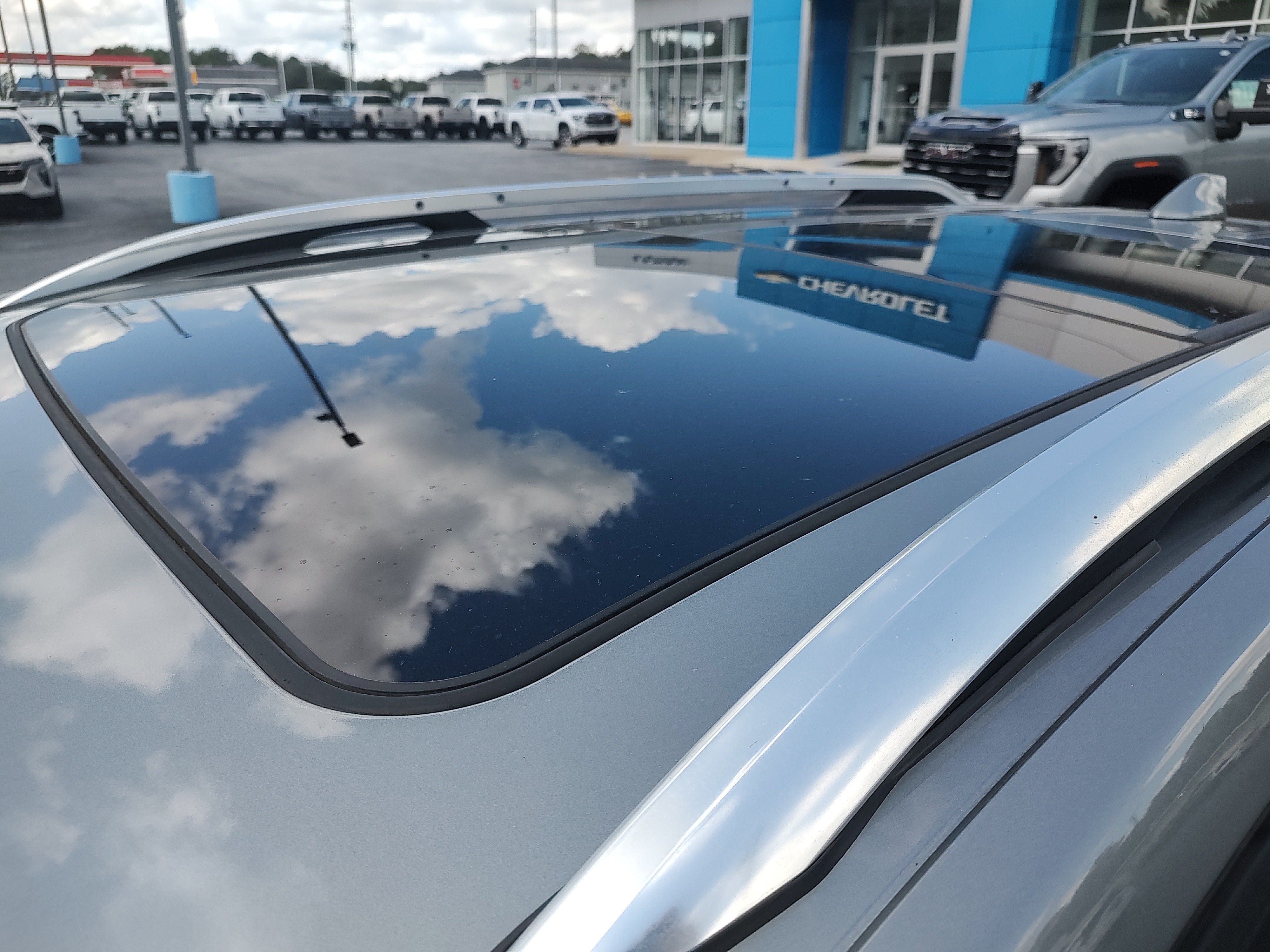 2023 Chevrolet Equinox Premier