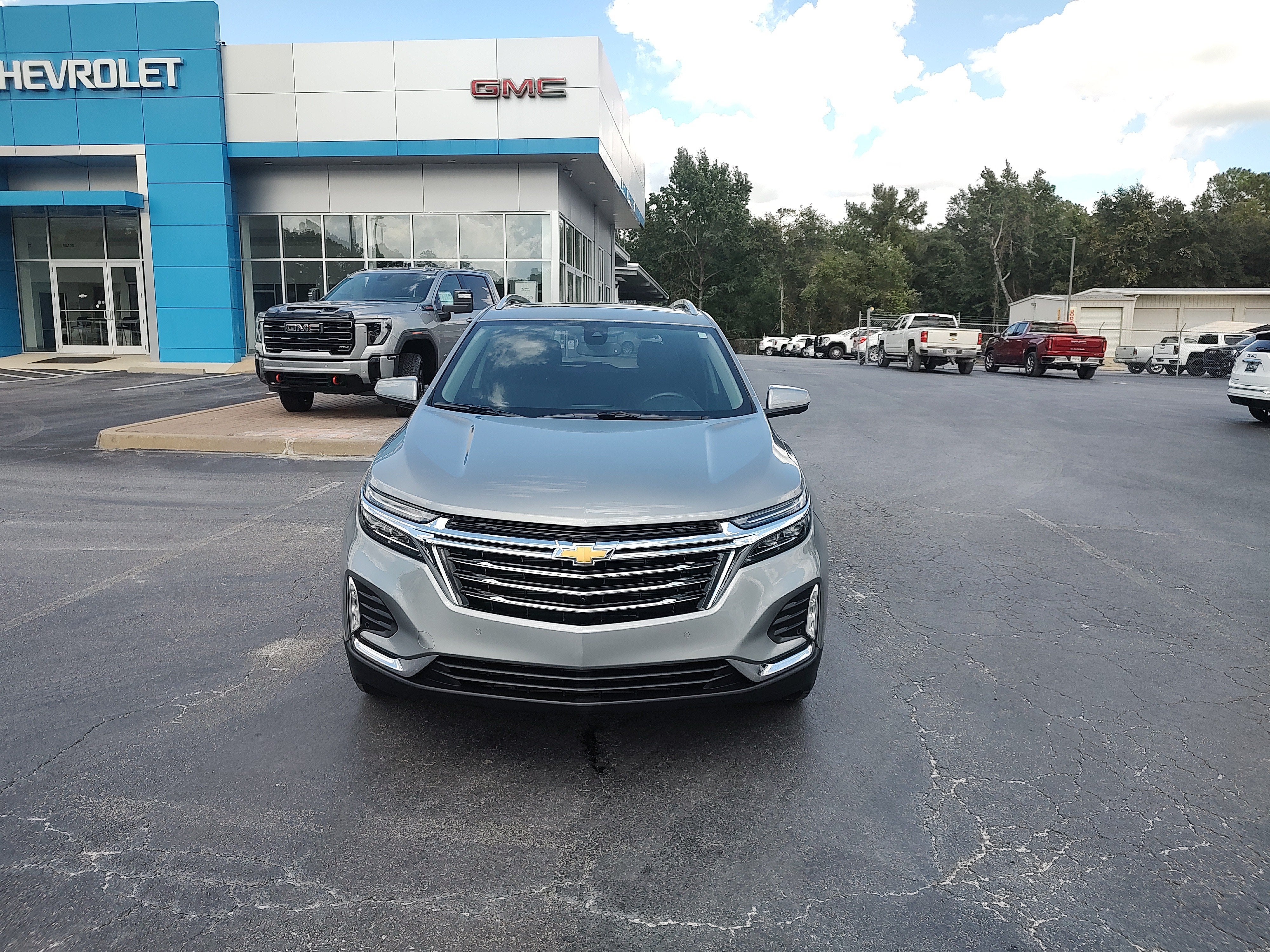 2023 Chevrolet Equinox Premier
