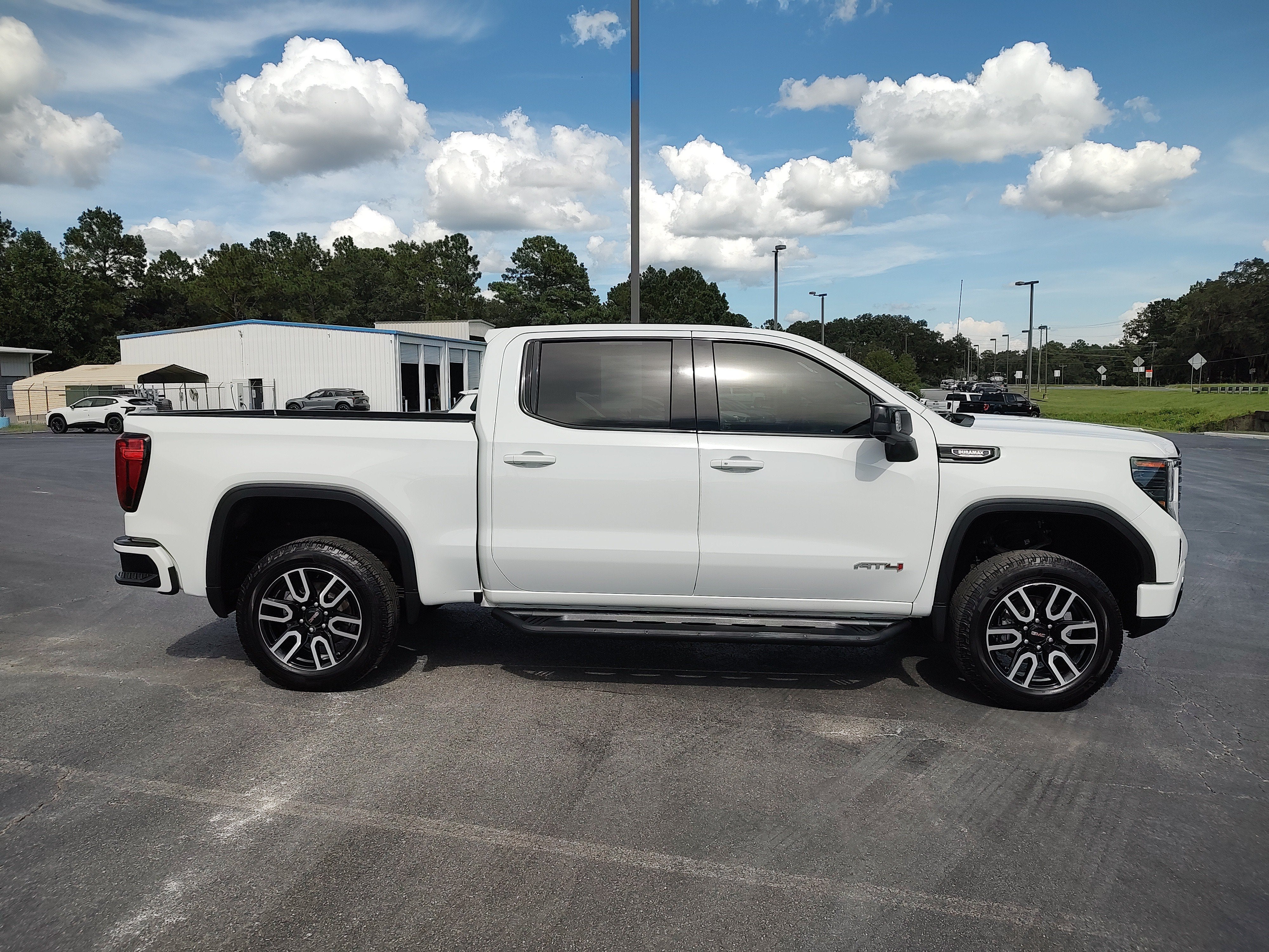 2022 GMC Sierra 1500 AT4