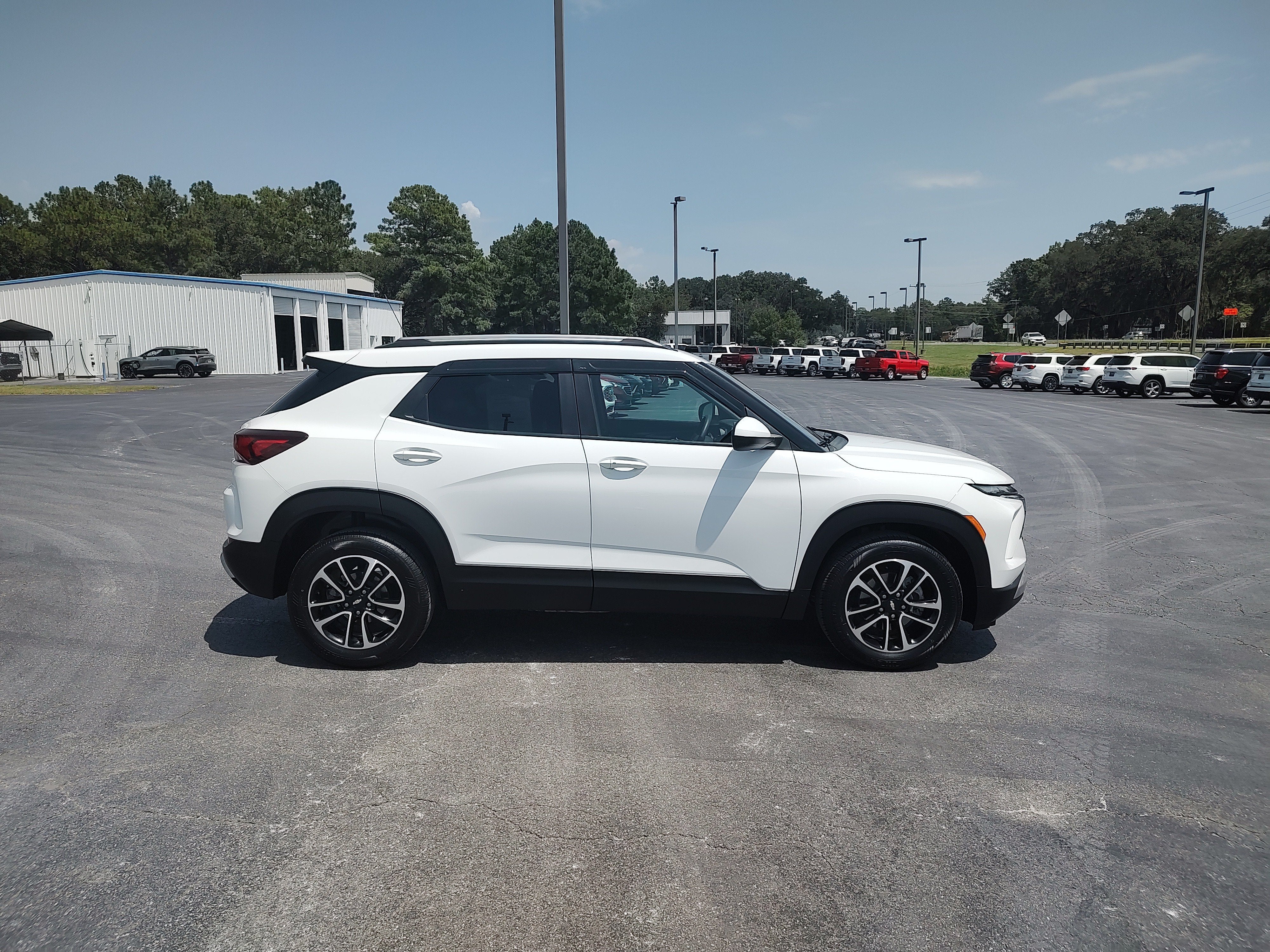 2024 Chevrolet Trailblazer LT